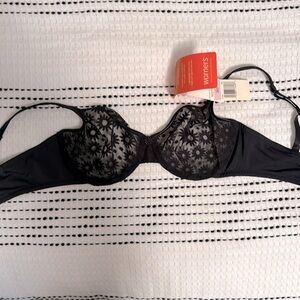 NWT Warners Black Lace Bra